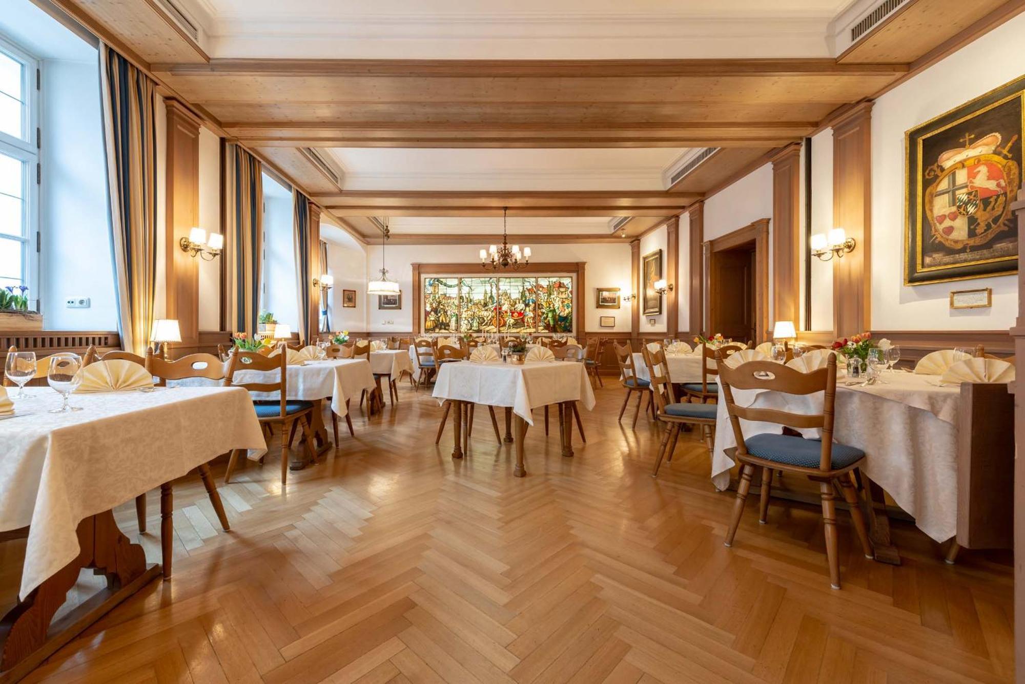 Romantik Hotel Zur Post Fuerstenfeldbruck Ngoại thất bức ảnh